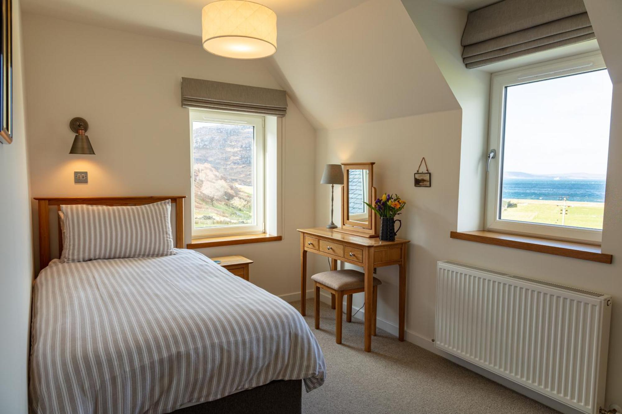 Croft Cottage Ullapool Room photo